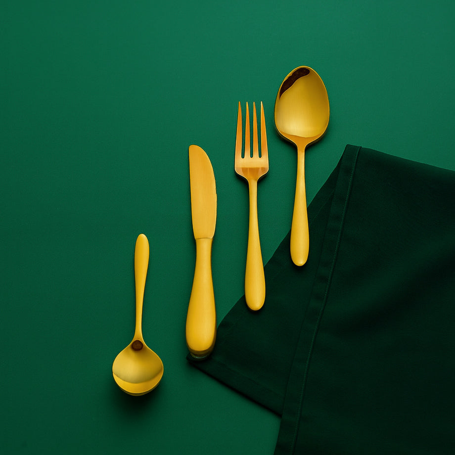 24 pcs 6 person serving  Pvd Golden Coating